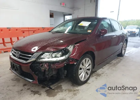 2013 Honda Accord Touring z USA, uszkodzony, nr VIN 1HGCR3F9XDA045765